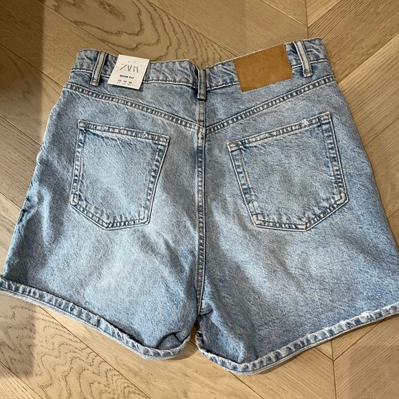 NWT Zara Mom Fit Bermuda Shorts - Sz US 10 / EUR 42 - Picture 7 of 7